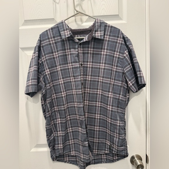 Prana Graden Plaid Short Sleeve Button Down Shirt Size XL. Style # M11181341. - Picture 2 of 6